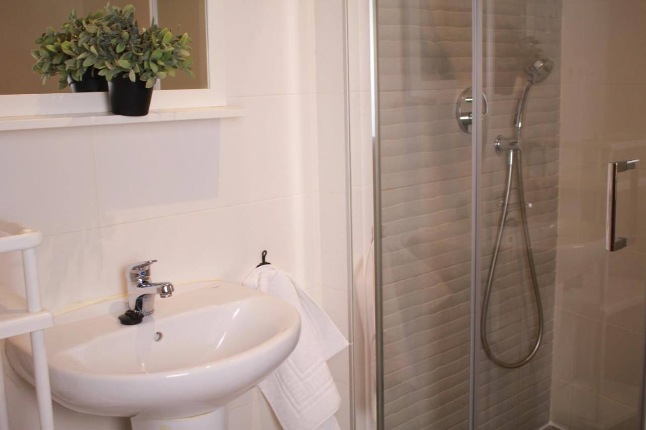 Zahira Suites Γρανάδα Εξωτερικό φωτογραφία